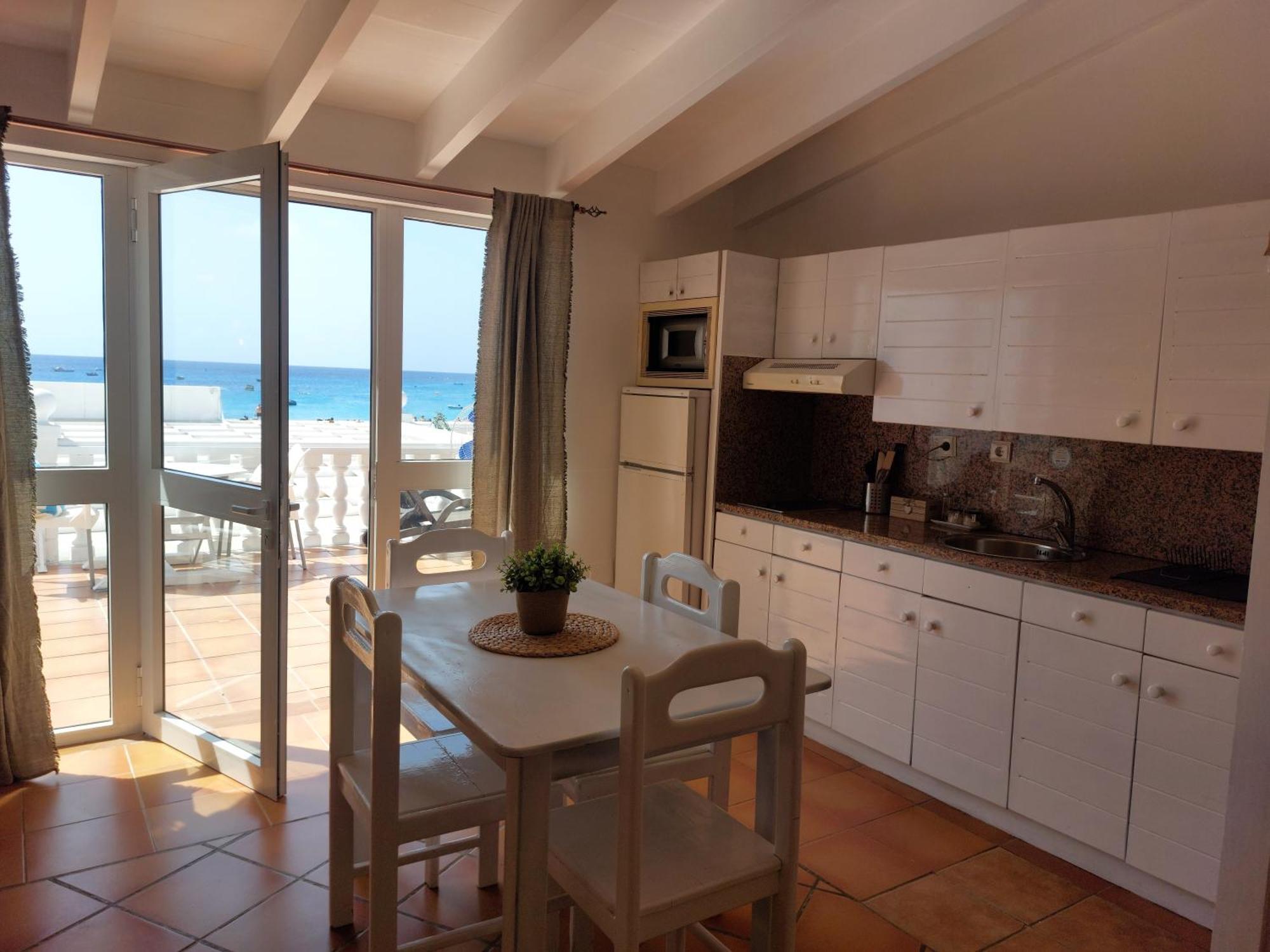 Vista Mar - Seafront Holiday Apartments Santa Maria Esterno foto