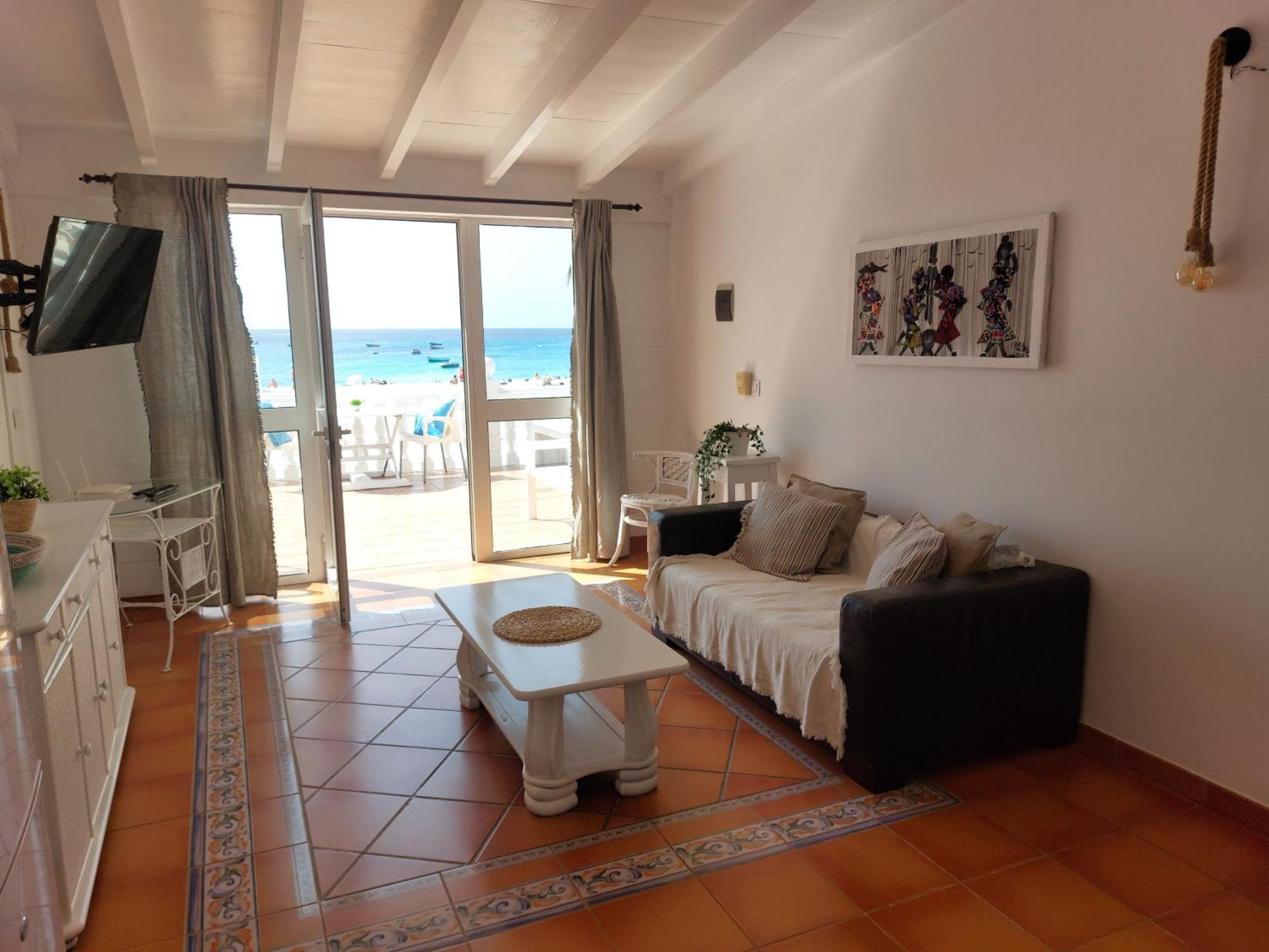 Vista Mar - Seafront Holiday Apartments Santa Maria Esterno foto